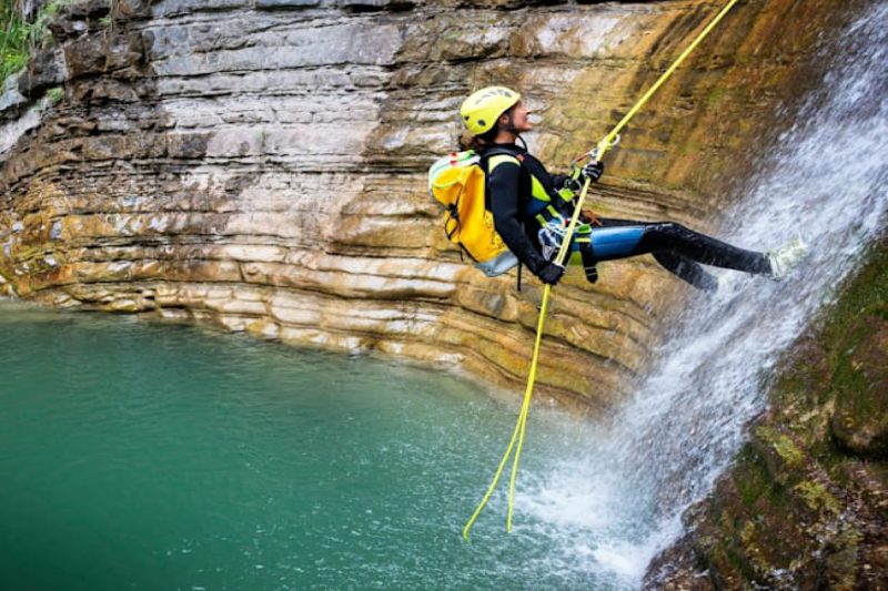 canyoning